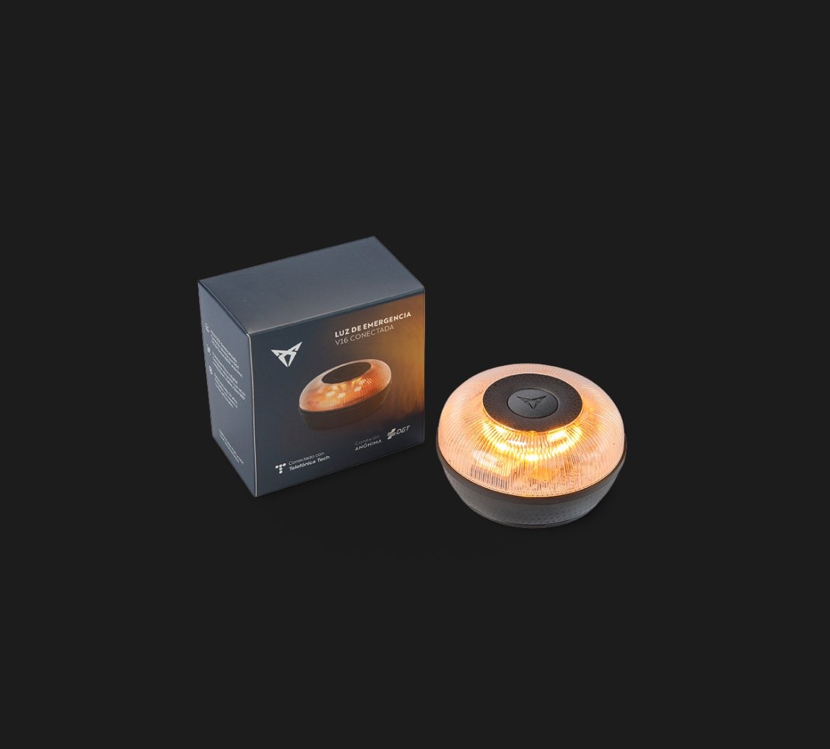 Packaging de la Baliza V16 conectada con DGT de CUPRA.
