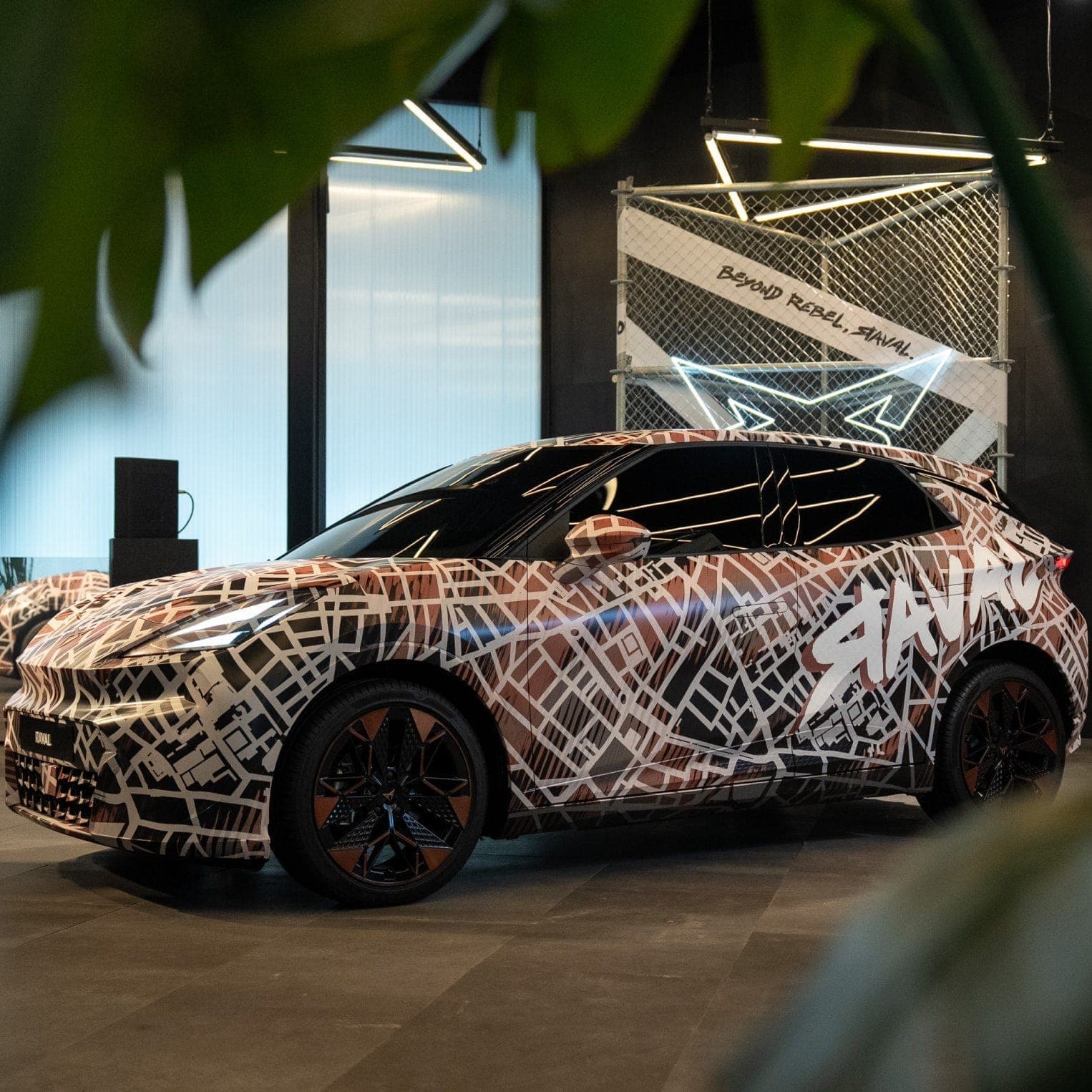 Illustration complémentaire d’un véhicule électrique design mettant en avant la mobilité durable et moderne