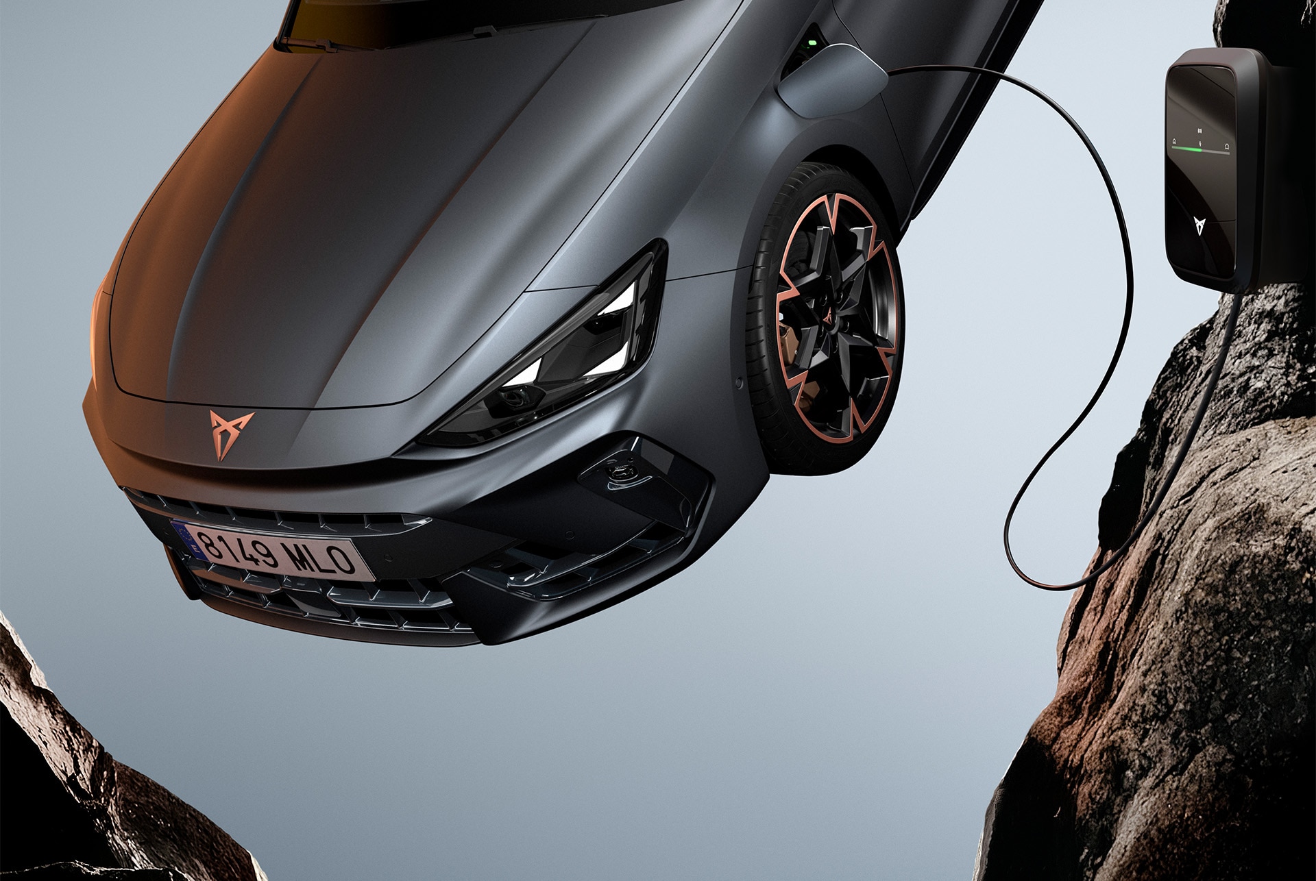 Front side close-up of the CUPRA Leon SP showcasing some design details crafted with advanced technology.