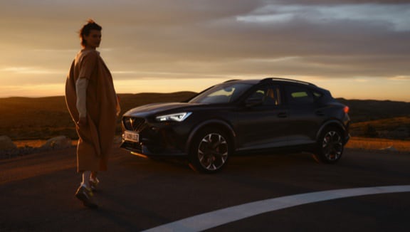 girl-in-front-of-cupra-formentor